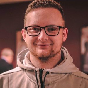 Meet your Posher, Kameron